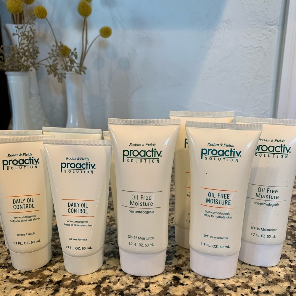 Proactiv lotions lot